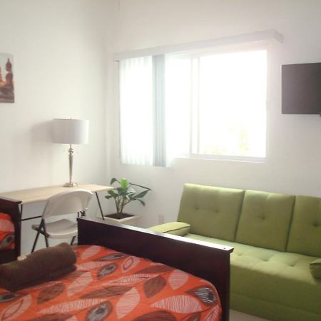 Casa Mariel Hotel ซานหลุยส์โปโตซิ ภายนอก รูปภาพ